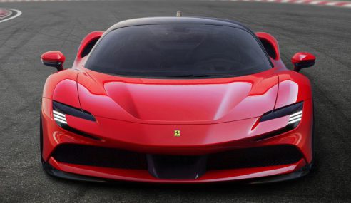 แฟน ๆ เศร้าเมื่อไฮเปอร์คาร์คันล่าสุดของ Ferrari ต้องพบกับปัญหารุมเร้าที่ยังไม่ได้ฤกษ์เปิดตัวสักที
