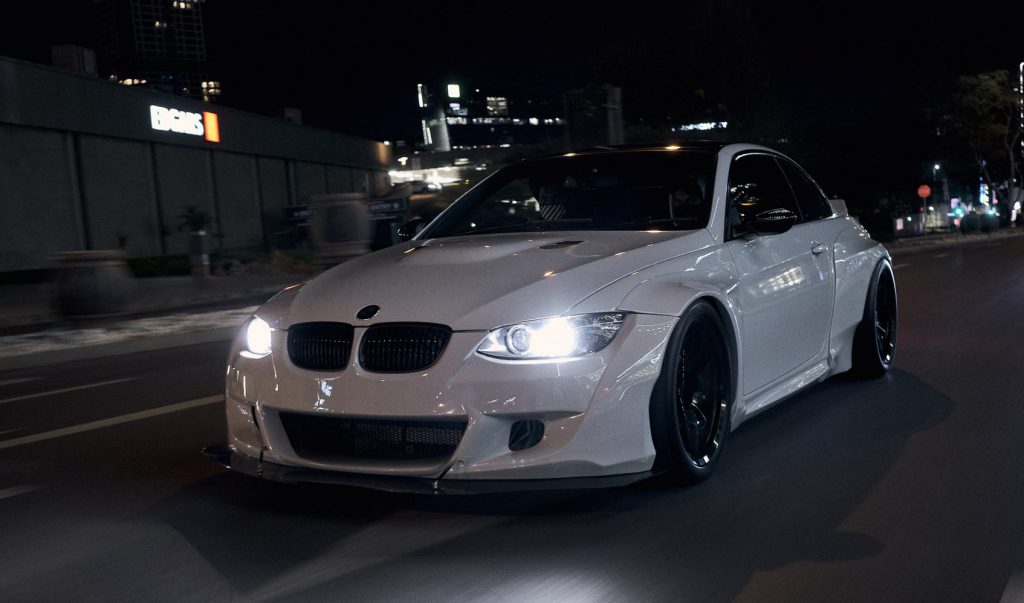 BMW M3 จากแอฟริกาใต้ คันนี้ไม่ธรรมดาเพราะมันถูกยัดไส้ด้วยเครื่อง Ferrari V8