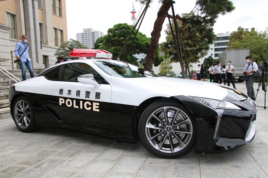 Lexus LC 500 หนึ่งในสมาชิกใหม่ในบรรดารถตำรวจญี่ปุ่น หลังจากมี GT-R, NSX ประจำการอยู่แล้ว