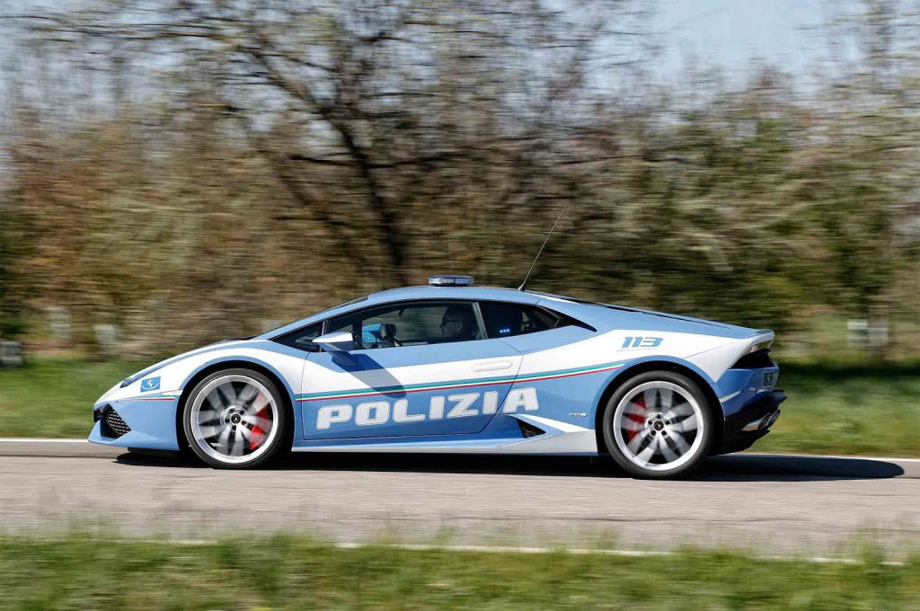 Lamborghini รับหน้าที่ฮีโร่ เคลื่อนย้ายไตปลูกถ่ายไกลกว่า 500 โล ใน 2 ชั่วโมง
