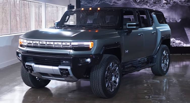 GMC Hummer EV ปี 2024 เอสยูวีไฟฟ้ารุ่นเฮฟวี่เวท ชาร์จหนึ่งครั้งวิ่งได้ถึง 483 กม.