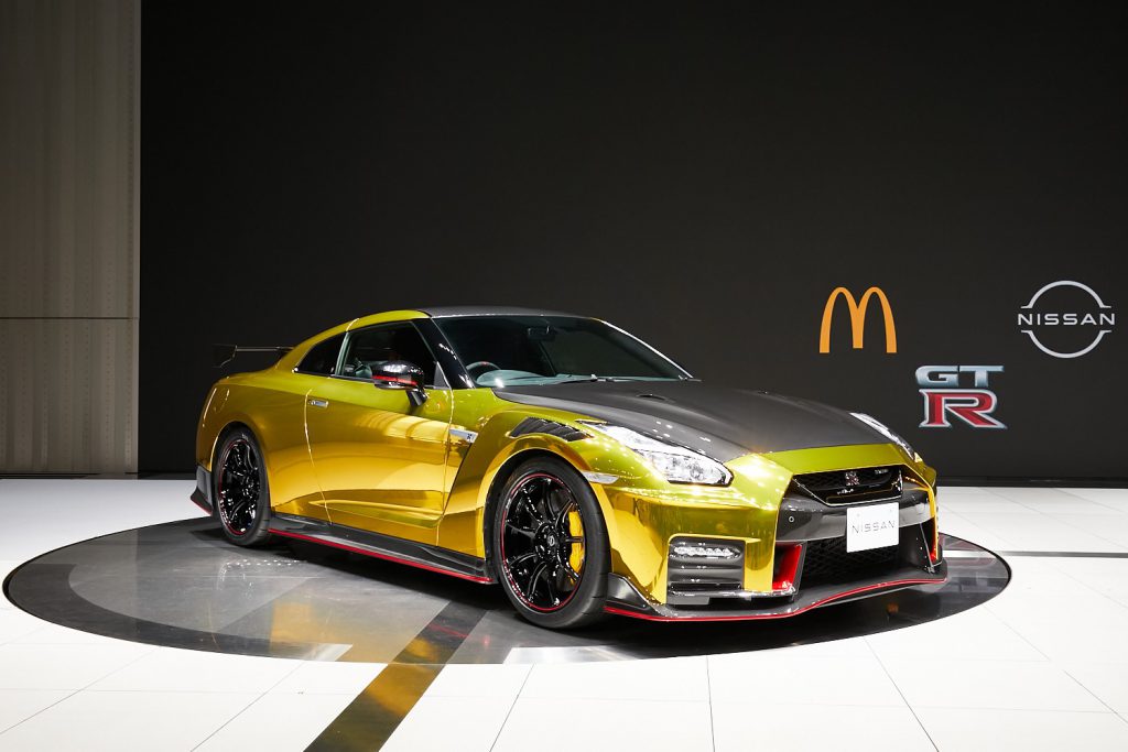 คันเดียวในโลก..เมื่อ Nissan จับมือ McDonald’s ออกแบบ GT-R Nismo โมเดลพิเศษสีทอง