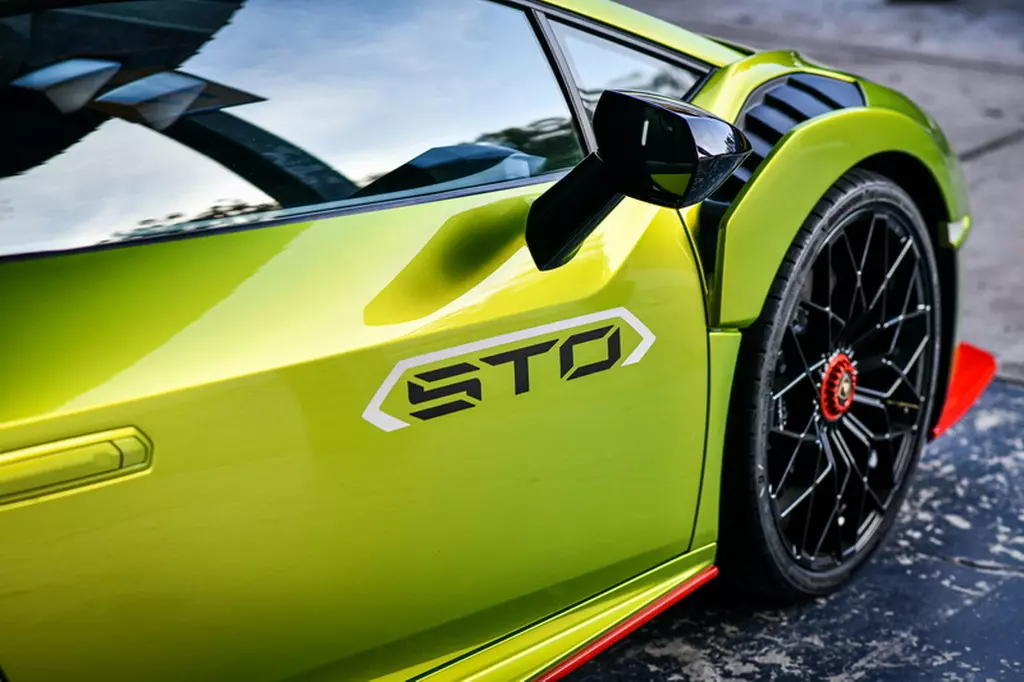 “Lamborghini Huracán STO Track Day 2022” ลงสนาม อวดสุดยอดสมรรถนะซูเปอร์สปอร์ตคาร์ระดับโลก