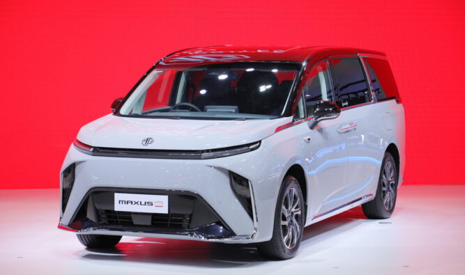 MG Maxus 9 รถตู้ไฟฟ้า 100% เปิดหน้าท้าชน Toyota Alphard วิ่งไกล 440 กม. คาดเริ่มต้น 2 ล้านต้นๆ